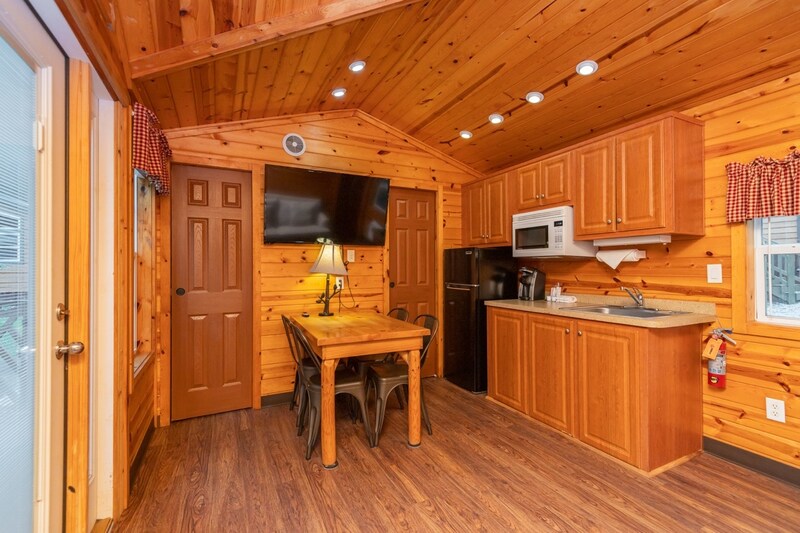 Deluxe Cabin-2